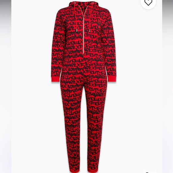 Forever Savage Hooded Onesie Goji Berry Red Tagged by Savage - Picture 2 of 6